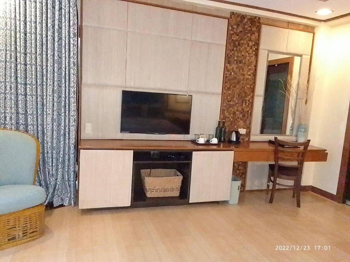 Tugawe Cove Resort Colongcocon Ngoại thất bức ảnh