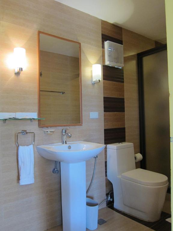 Tugawe Cove Resort Colongcocon Ngoại thất bức ảnh