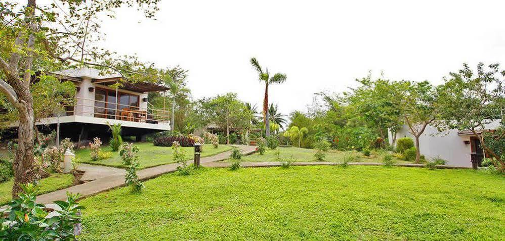 Tugawe Cove Resort Colongcocon Ngoại thất bức ảnh